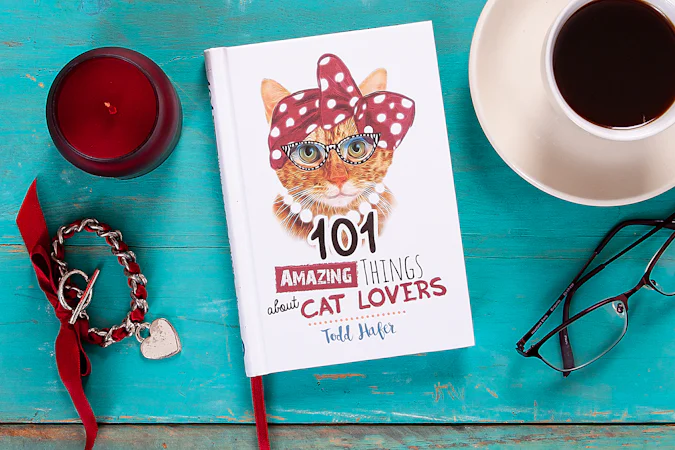 101 Amazing Things About Cat Lovers - interior image