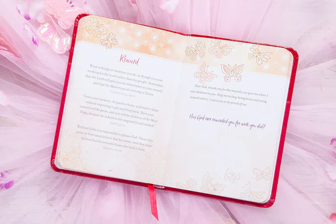 Prayers & Promises for Girls - interior image