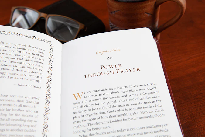 A Treasury of Prayer - interior image