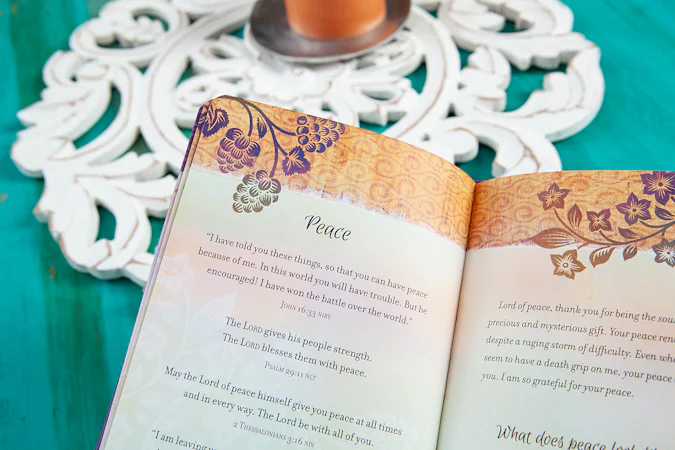 Prayers & Promises for Women - interior image