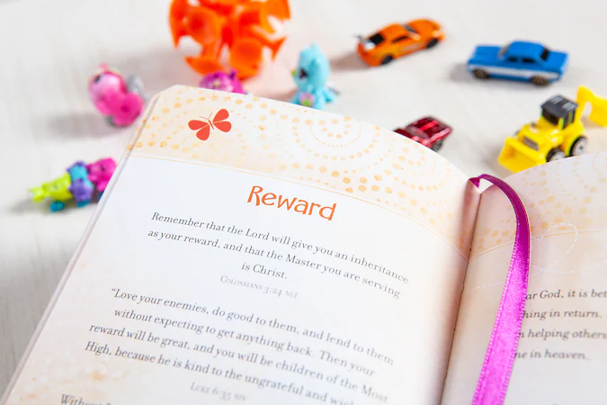 Prayers & Promises for Kids - interior image
