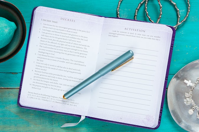 31 Decrees of Blessing for Women - interior image