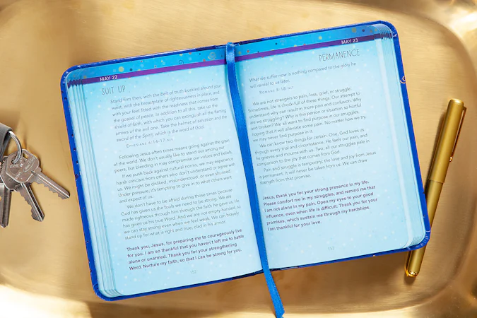 A Little God Time for Graduates (gift edition) - interior image