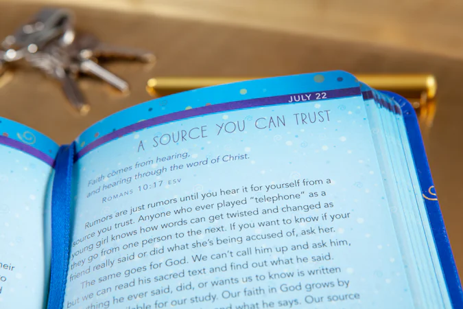 A Little God Time for Graduates (gift edition) - interior image