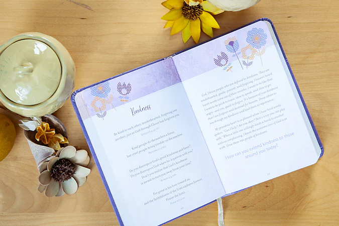 Prayers & Promises for Grandmas - interior image