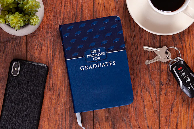 Bible Promises for Graduates Blueberry - interior image