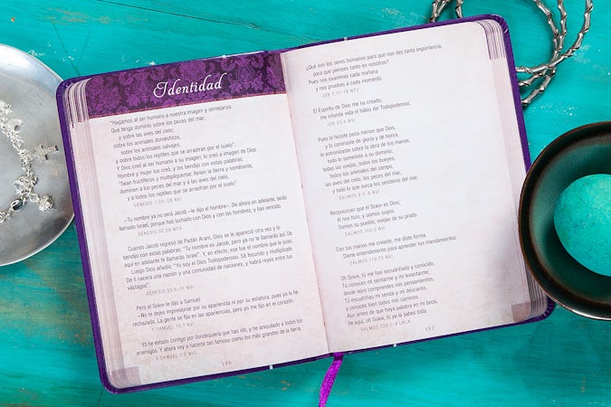 Promesas de la Biblia para la vida de la mujer - interior image