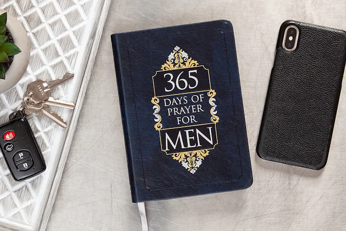 365 Days of Prayer for Men - interior image