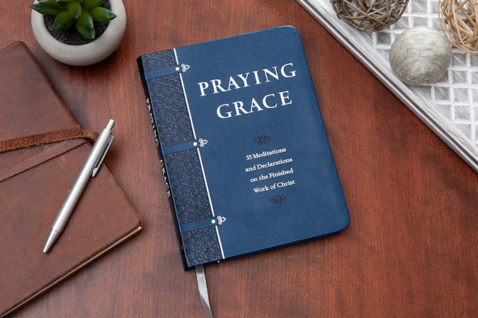 Praying Grace (Gift Edition) - interior image