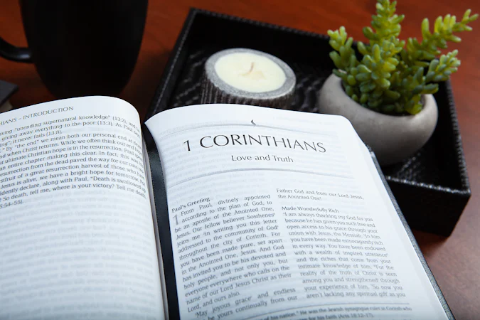 The Passion Translation New Testament (2020 Edition) Black - interior image