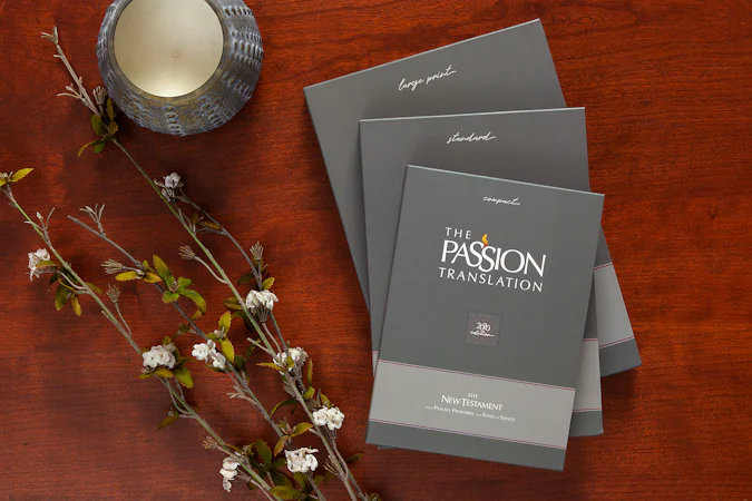 The Passion Translation New Testament (2020 Edition) Gray - interior image