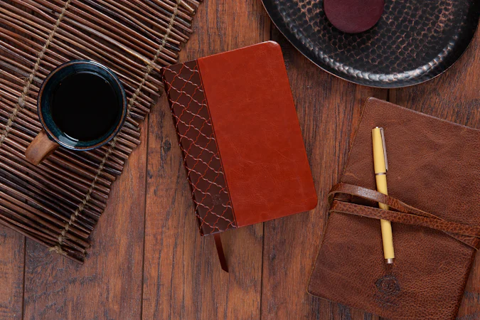 The Passion Translation New Testament (2020 Edition) Compact Brown - interior image