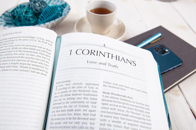 The Passion Translation New Testament (2020 edition) Large Print Teal - interior image