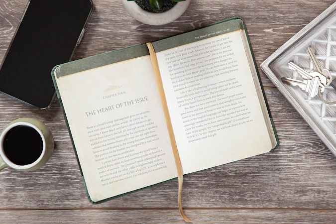 How to Be Free from the Fear of Death - interior image