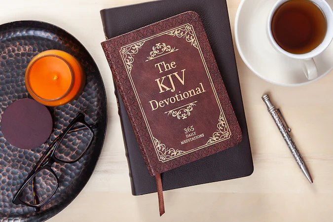 The KJV Devotional - interior image