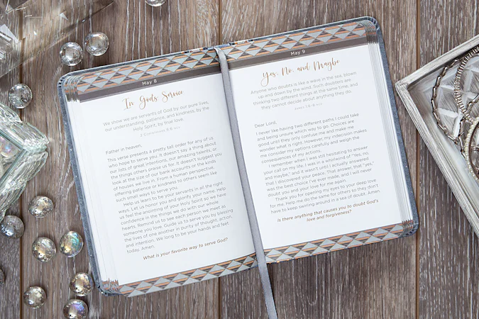 Prayers to Strengthen Your Soul - interior image