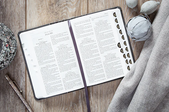 KJV Holy Bible Compact Granite - interior image
