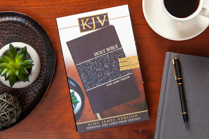 KJV Holy Bible Personal Mulberry - interior image