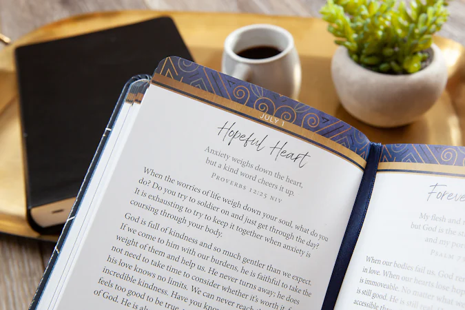365 Days with Jesus - interior image