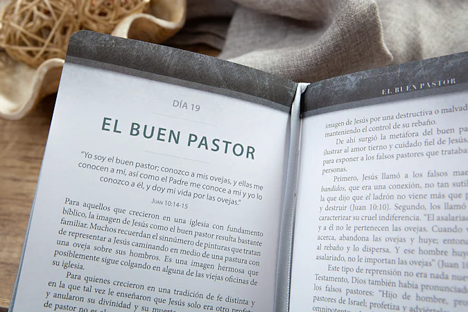 The Chosen – Libro tres - interior image