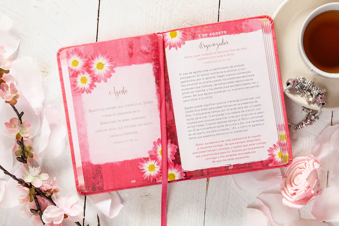 Señor, soy yo de nuevo - interior image