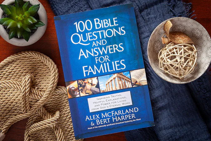 100 Bible Questions and Answers for Families - interior image