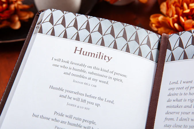 Prayers & Promises for Leaders - interior image
