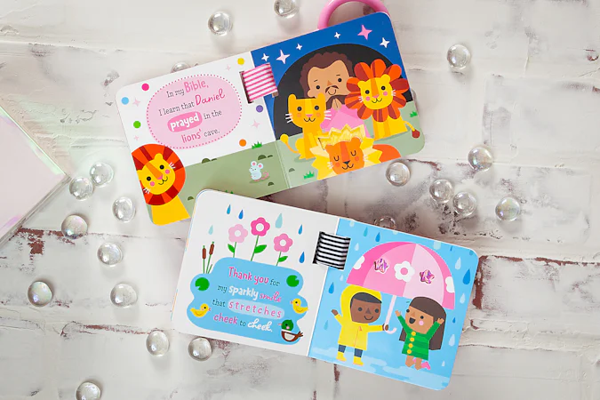 Shiny Vinyl Stroller Books Set – Pink - interior image