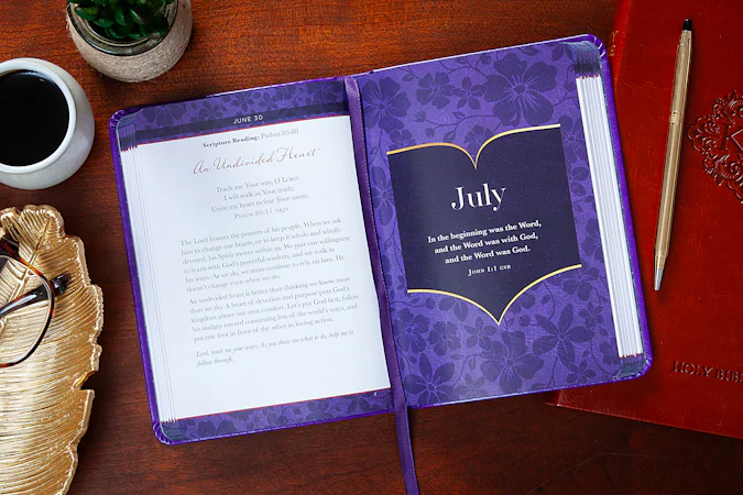 The Bible Reading Plan Devotional for Women - interior image
