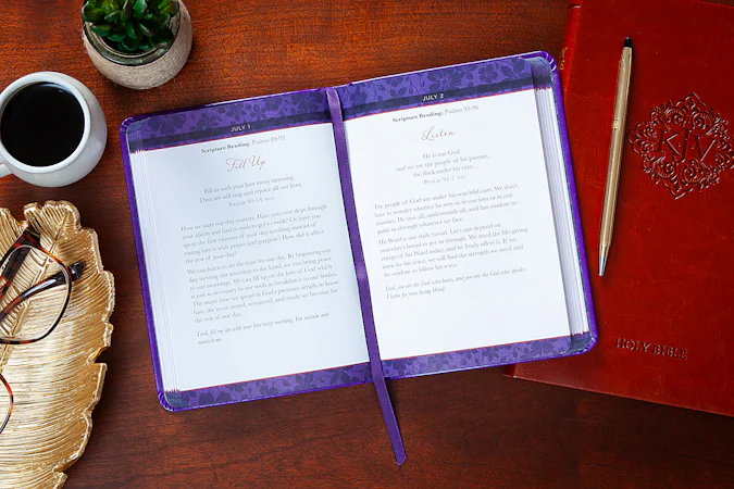 The Bible Reading Plan Devotional for Women - interior image
